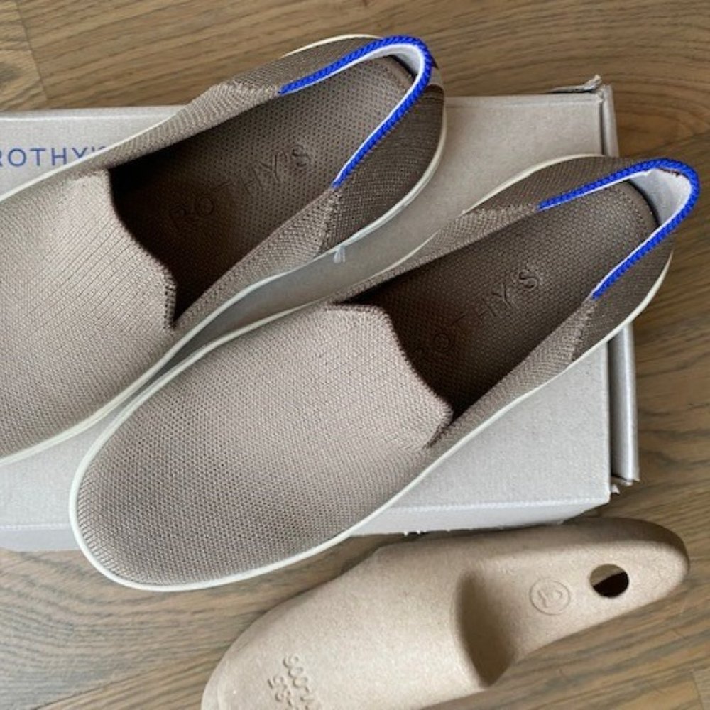 Rothy's The Original Slip On Sneaker (Size 8/Latte)